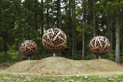 Wooden Orbs by Jaehyo Lee