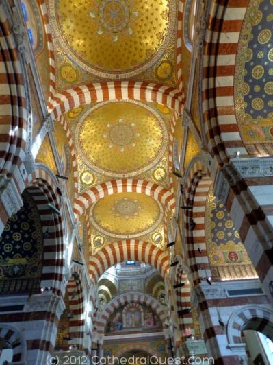 wider view - photo by CathedralQuest.com