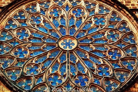 Santa Maria del Pi Rose Window - photo by Carlos Lorenzo