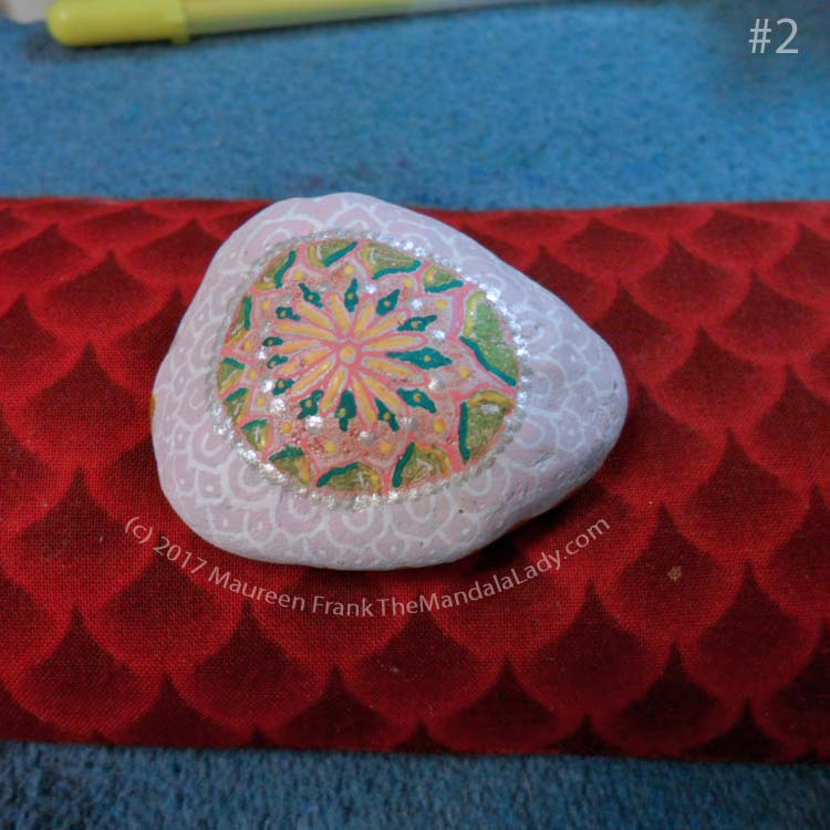 I Yam What I Yam MMS: 2 - add yellow highlights to inner flower and its dots